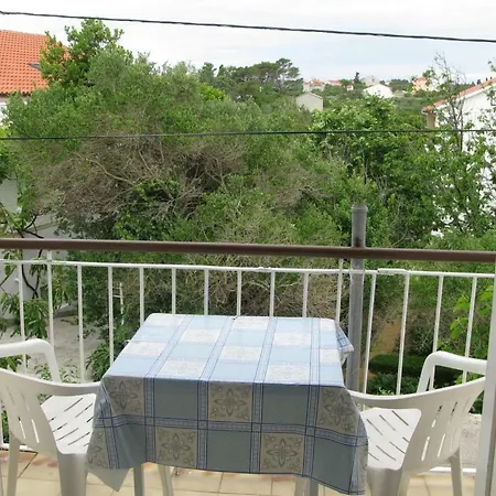 Apartman Lucija * Barbat na Rabu